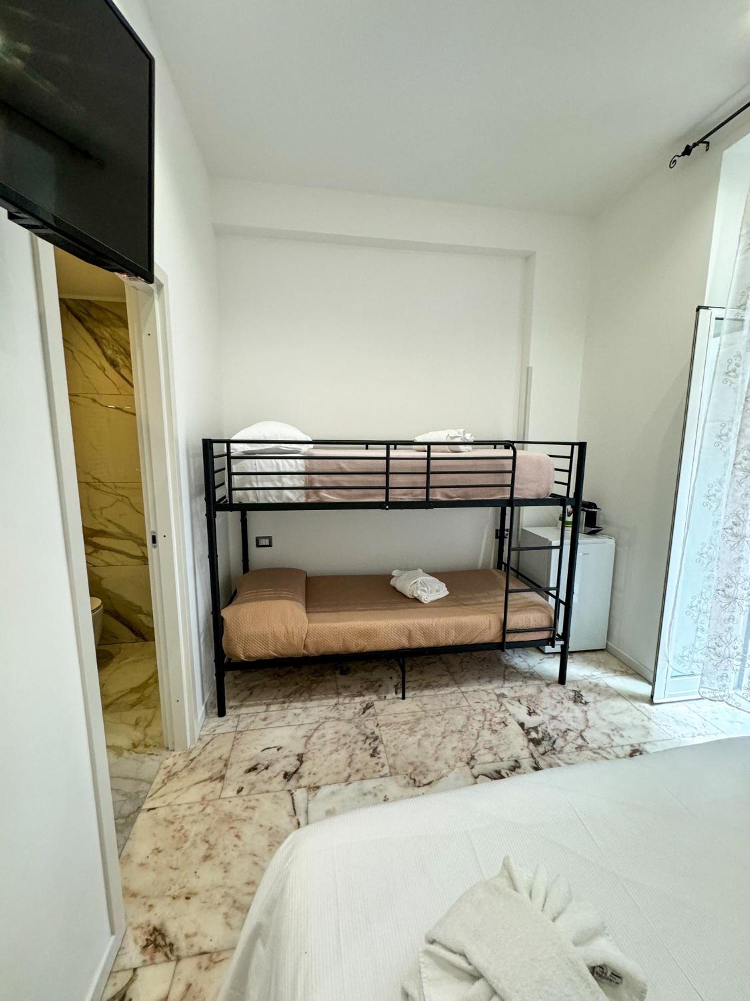 Barone House Otel Roma Dış mekan fotoğraf